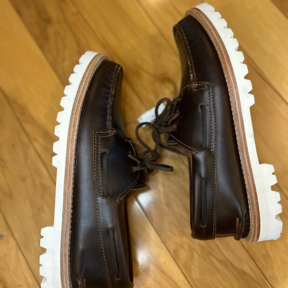 Sperry casual leather dressy